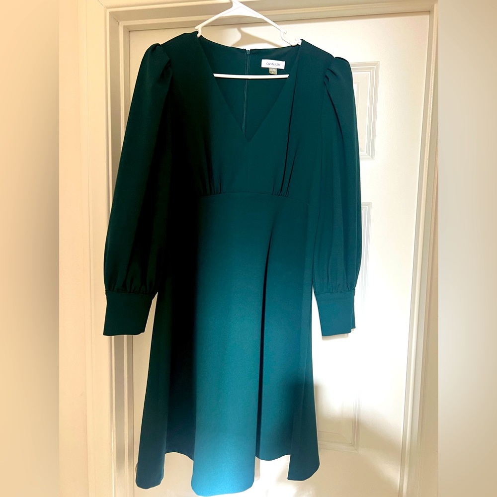 Calvin Klein emerald green Long Sleeve V-Neck Dress